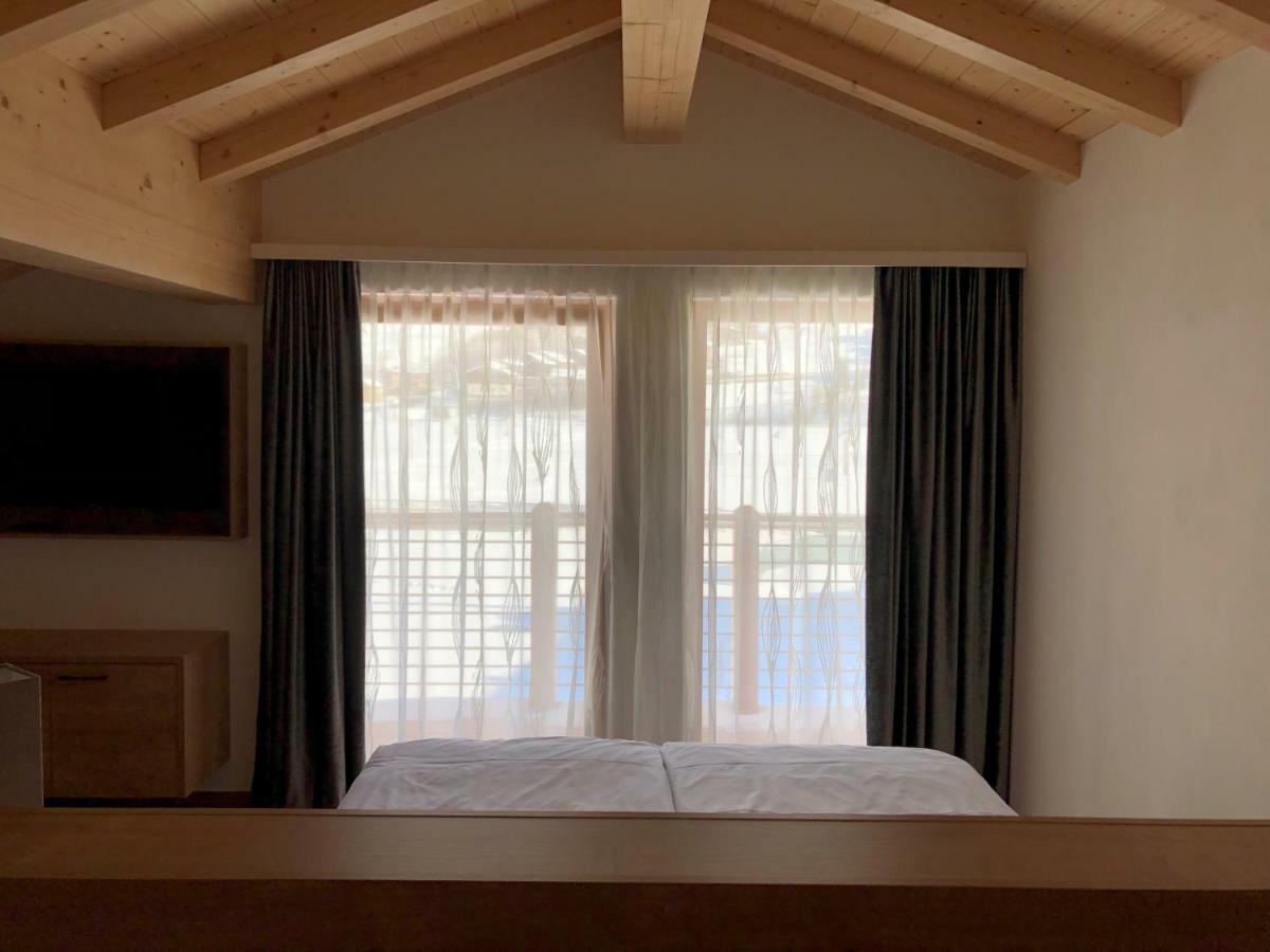 Roberta Loft - Rooms And Apartments ลีวินโญ ภายนอก รูปภาพ